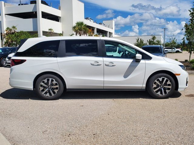 New 2026 Platinum White Pearl Honda EX-L image 5