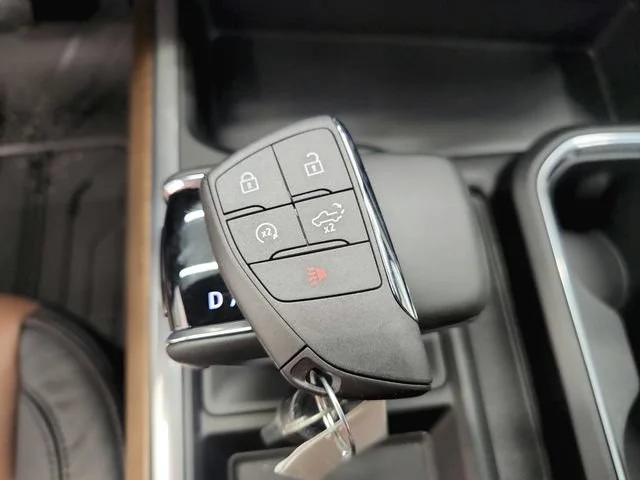 2026 Chevrolet Silverado 1500 High Country - Photo 43