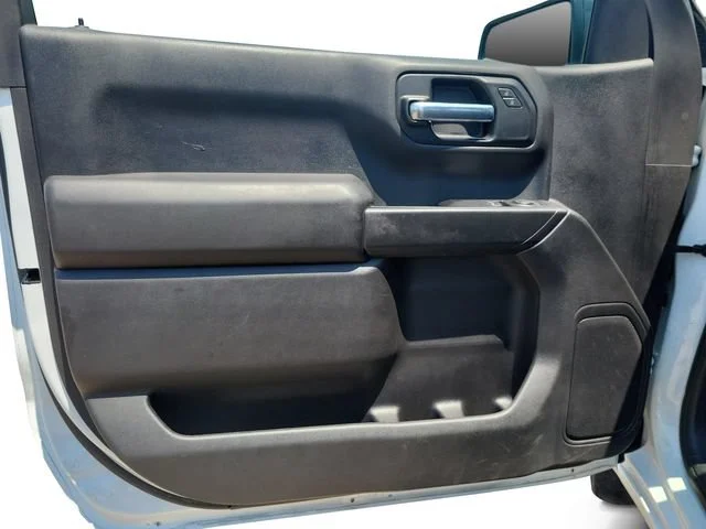 Used 2020 SUMMIT WHITE Chevrolet Work Truck image 9
