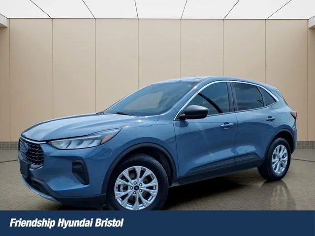 Used 2024 Blue Ford Active image 1