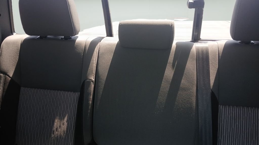 Used 2014 White Toyota SR5 image 11