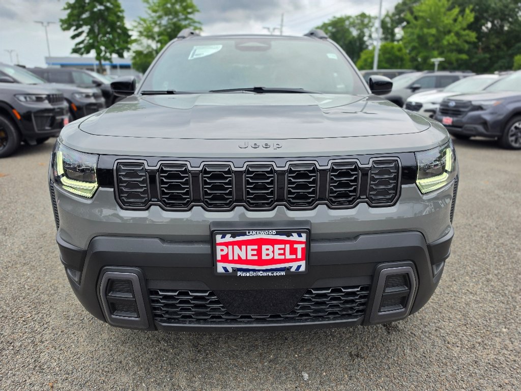 New 2026 Sting-Gray Clear-Coat Exterior Paint Jeep Laredo image 7