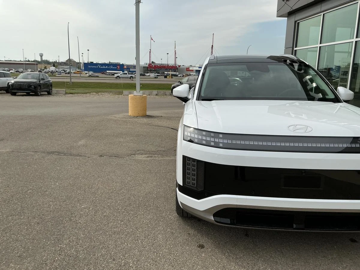 New 2026 White Hyundai Preferred image 7