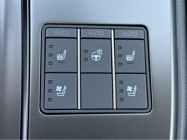 2026 Lexus UX Hybrid 300h Premium - Photo 31