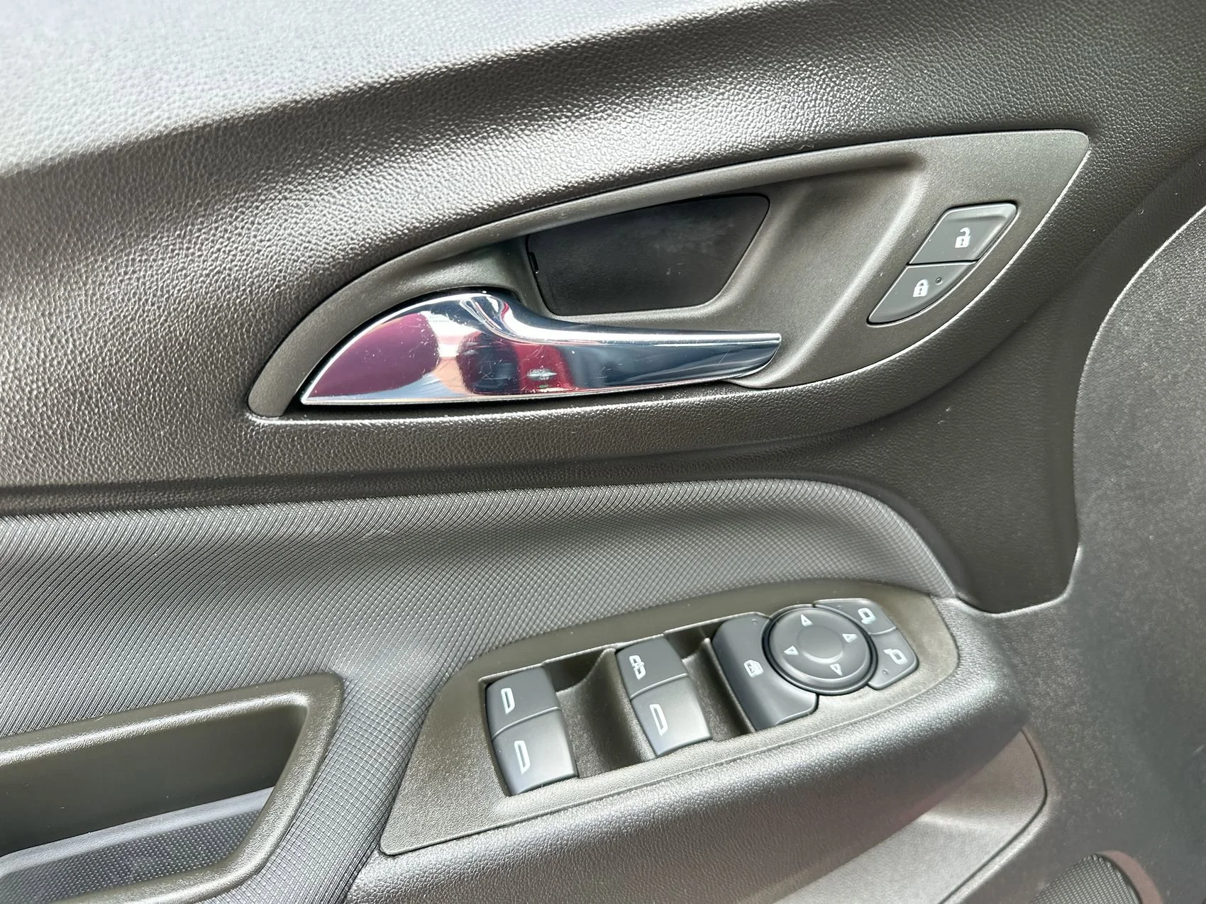Used 2023 Radiant Red Tintcoat Chevrolet RS image 13