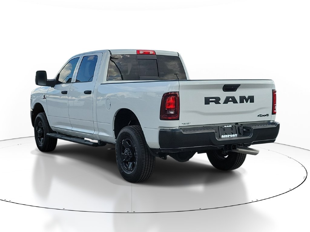 2026 RAM 3500 Tradesman - Photo 2