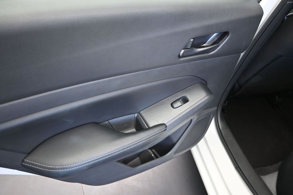 2025 Nissan Altima SV - Photo 15