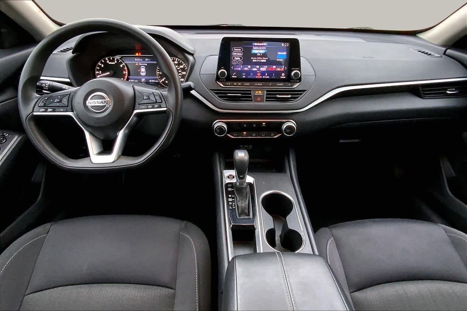 Used 2022 Gun Metallic Nissan 2.5 SV image 16