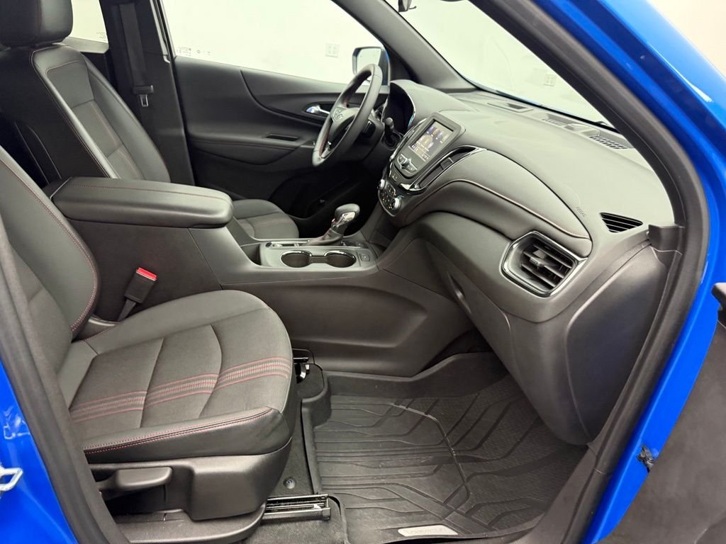Used 2024 Rip Tide Blue Chevrolet RS image 37