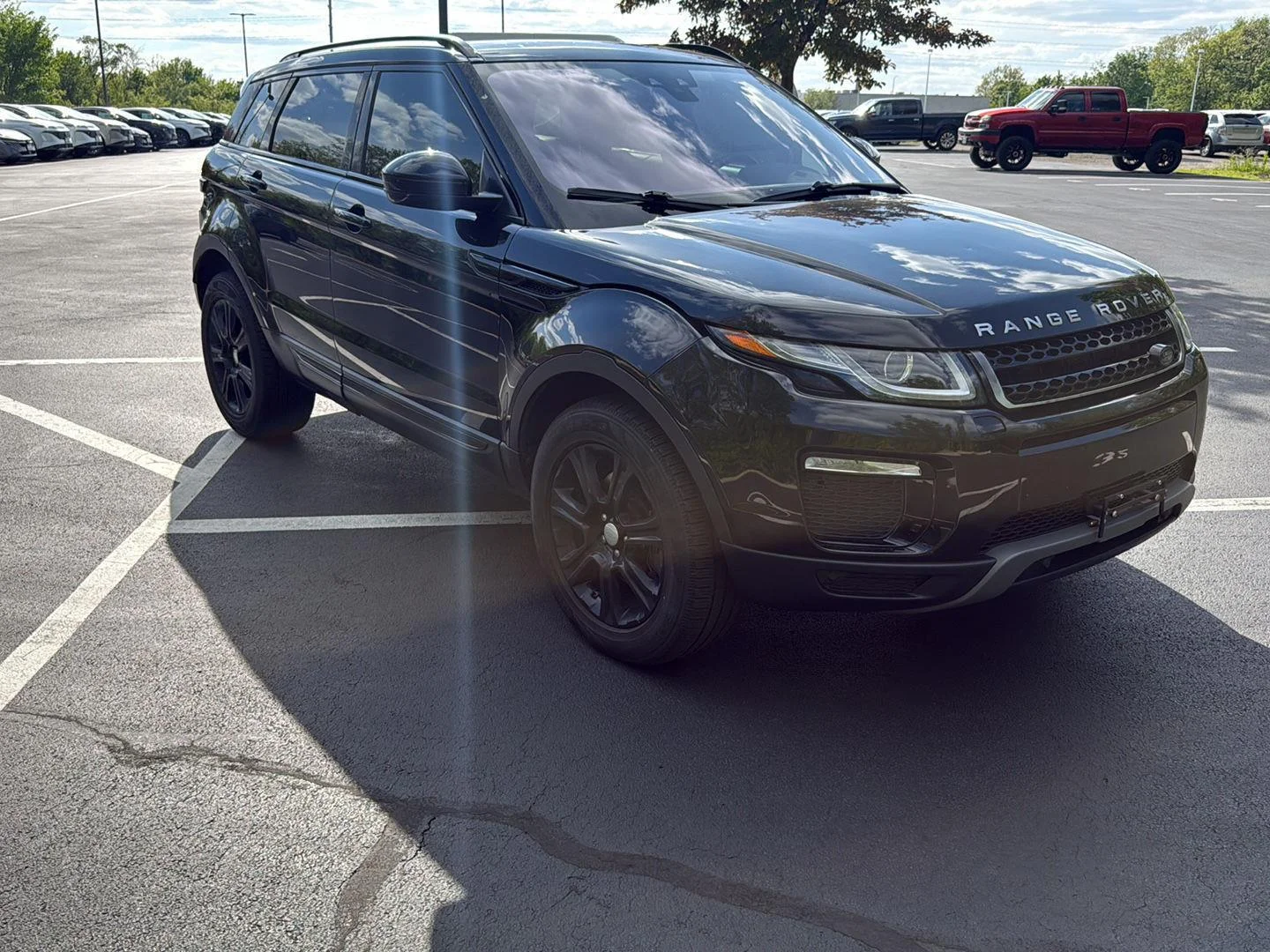 Used 2018 Narvik Black Land Rover SE Premium image 7
