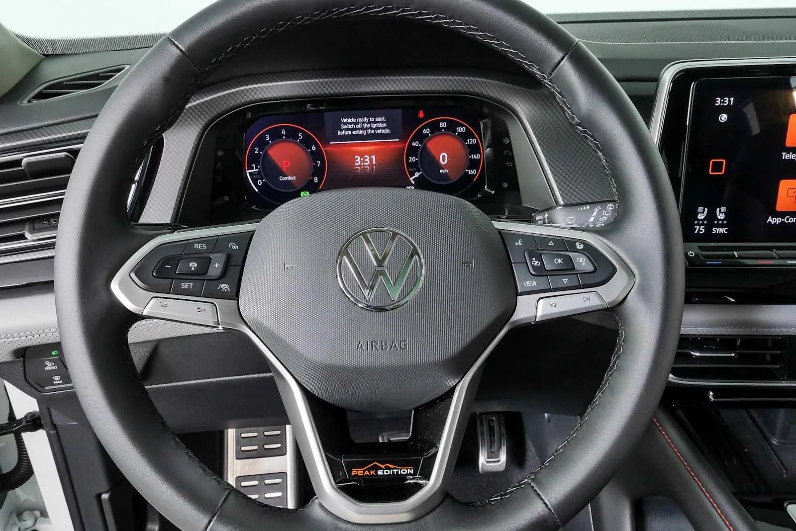 New 2026 Opal White Pearl Volkswagen 2.0T Peak Edition image 8
