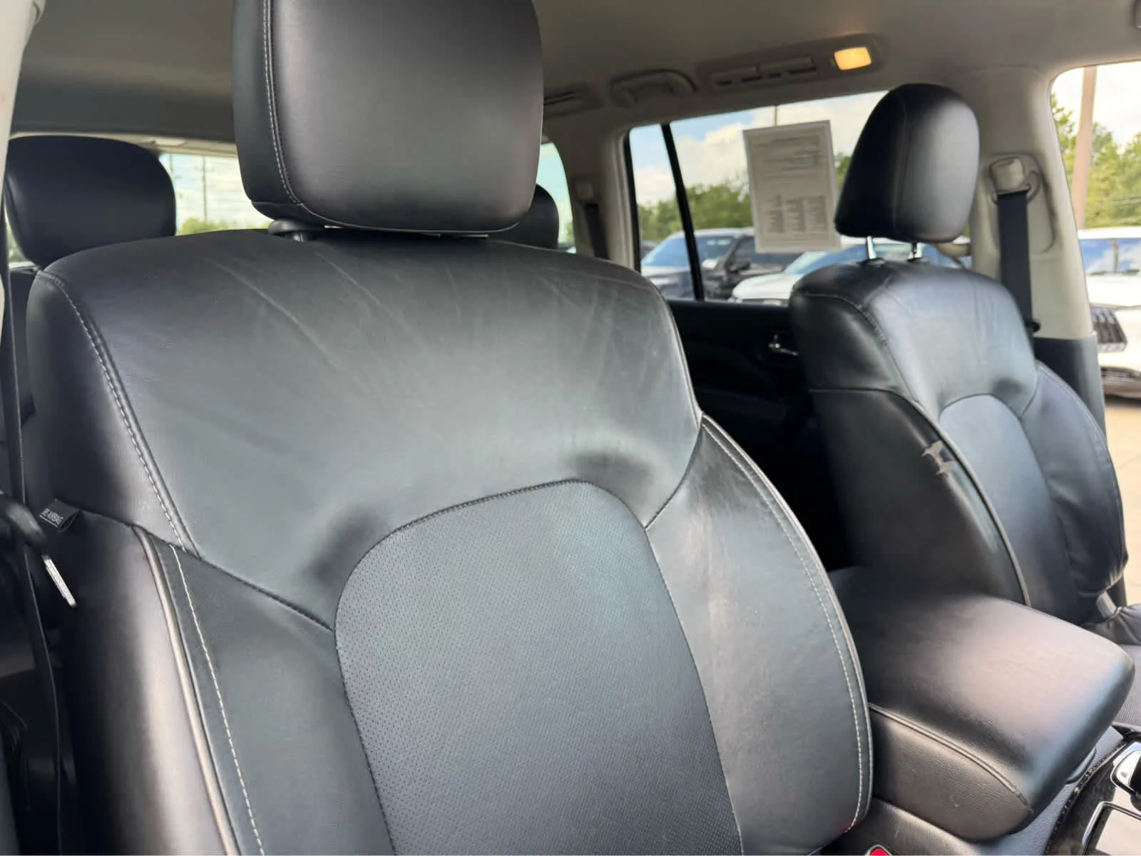 Used 2020 Black Obsidian INFINITI LUXE image 13