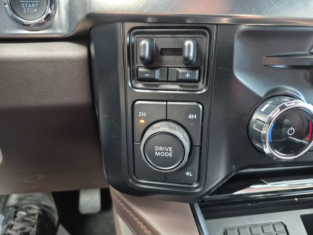 New 2026 Glacier Gray Metallic Tri-Coat Ford F-350® King Ranch® image 37