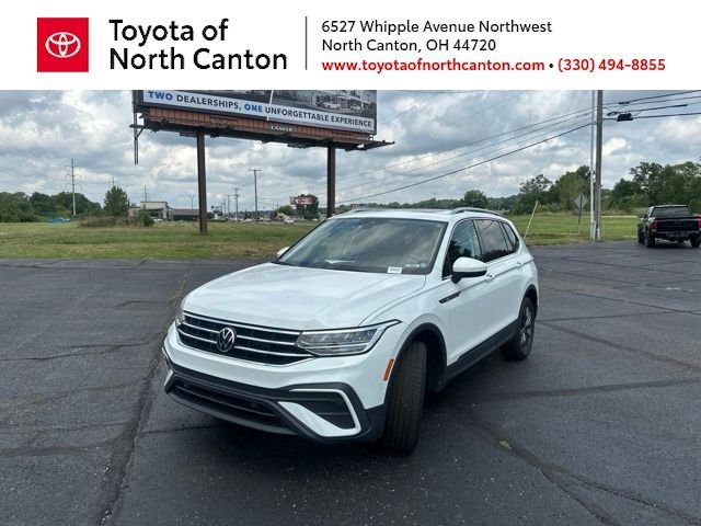 Used 2022 White Volkswagen 2.0T SE image 1