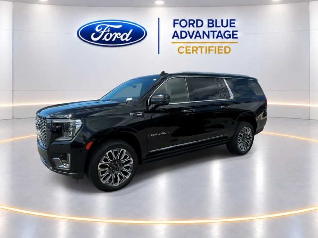 Certified Used 2023 Onyx Black GMC Denali Ultimate image 4