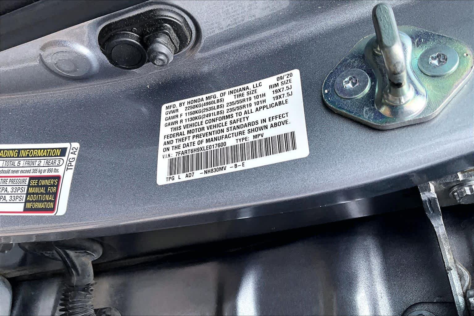 Used 2020 Lunar Silver Metallic Honda Touring image 31