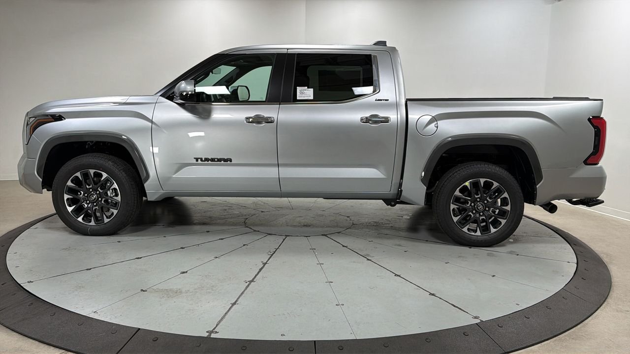 2026 Toyota Tundra Limited - Photo 8