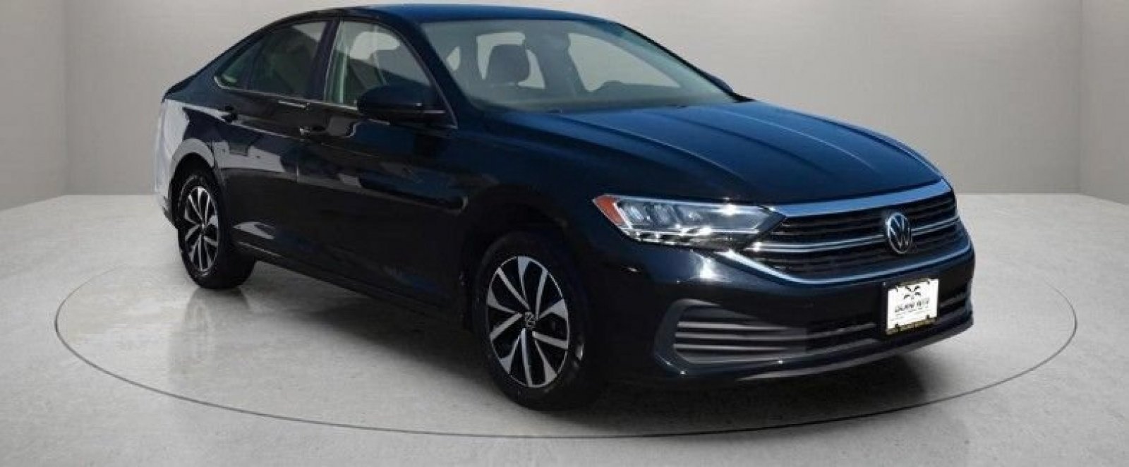 Used 2024 Deep Black Pearl Volkswagen S image 5