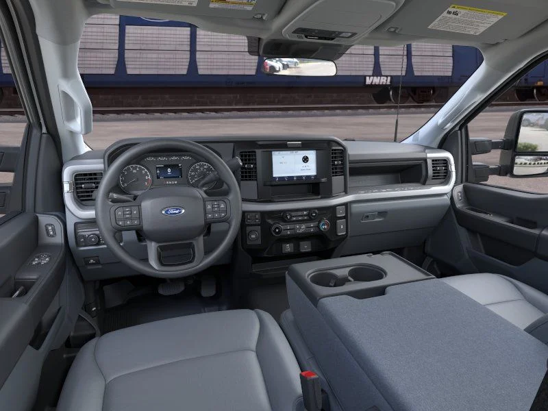 New 2026 Oxford White Ford XL image 8