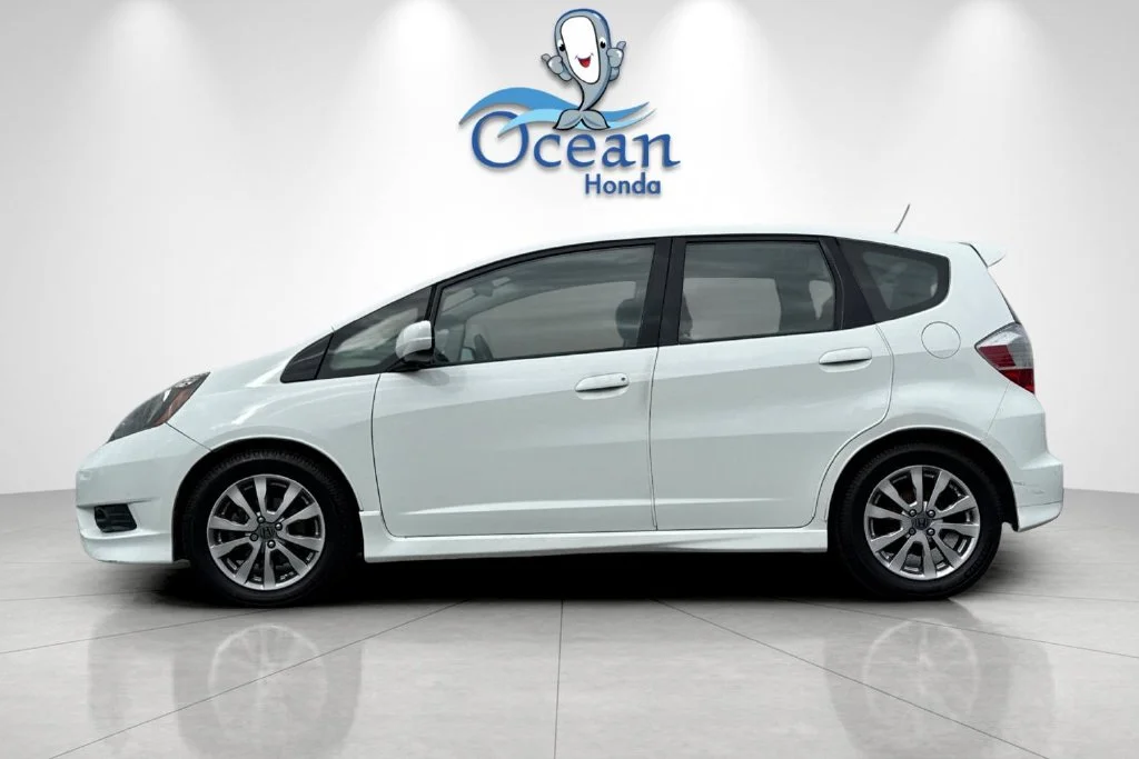 Used 2013 Taffeta White Honda Sport image 7