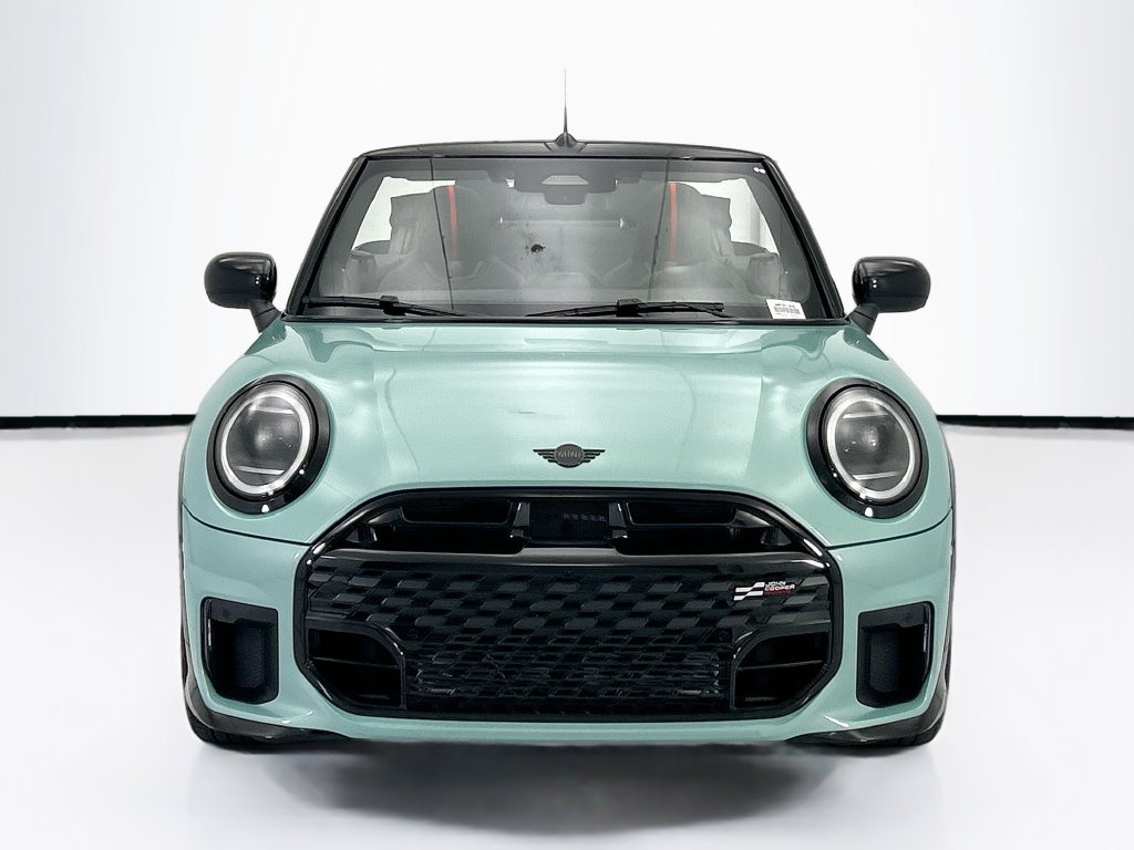 Used 2026 Green MINI Iconic image 2