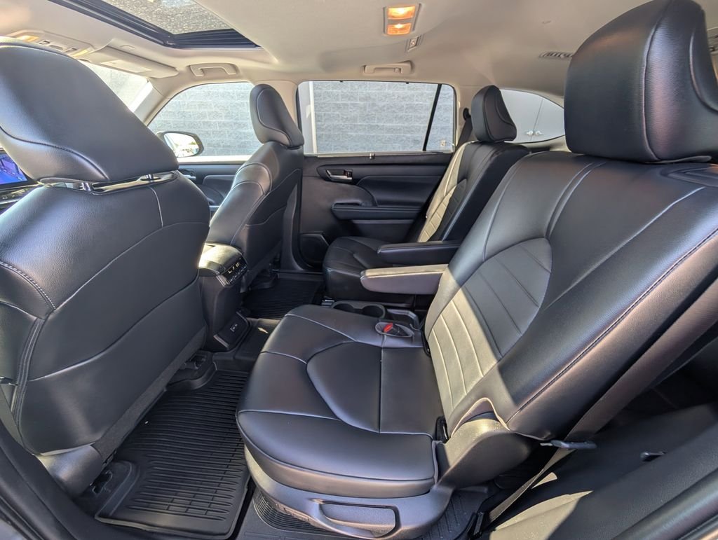 Used 2023 Gray Toyota XLE image 7
