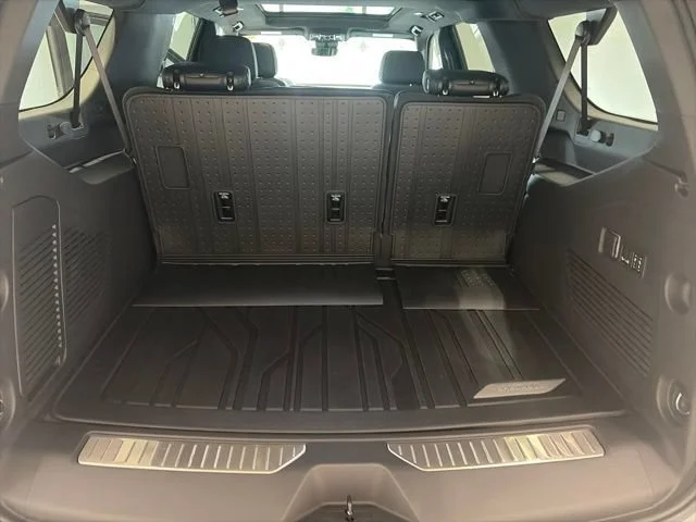 New 2026 Sterling Gray Metallic Chevrolet High Country image 16