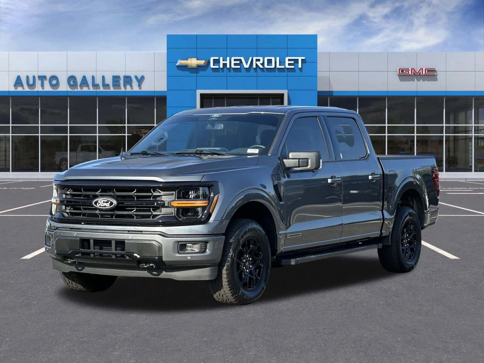 Used 2025 Gray Metallic Ford XLT image 1