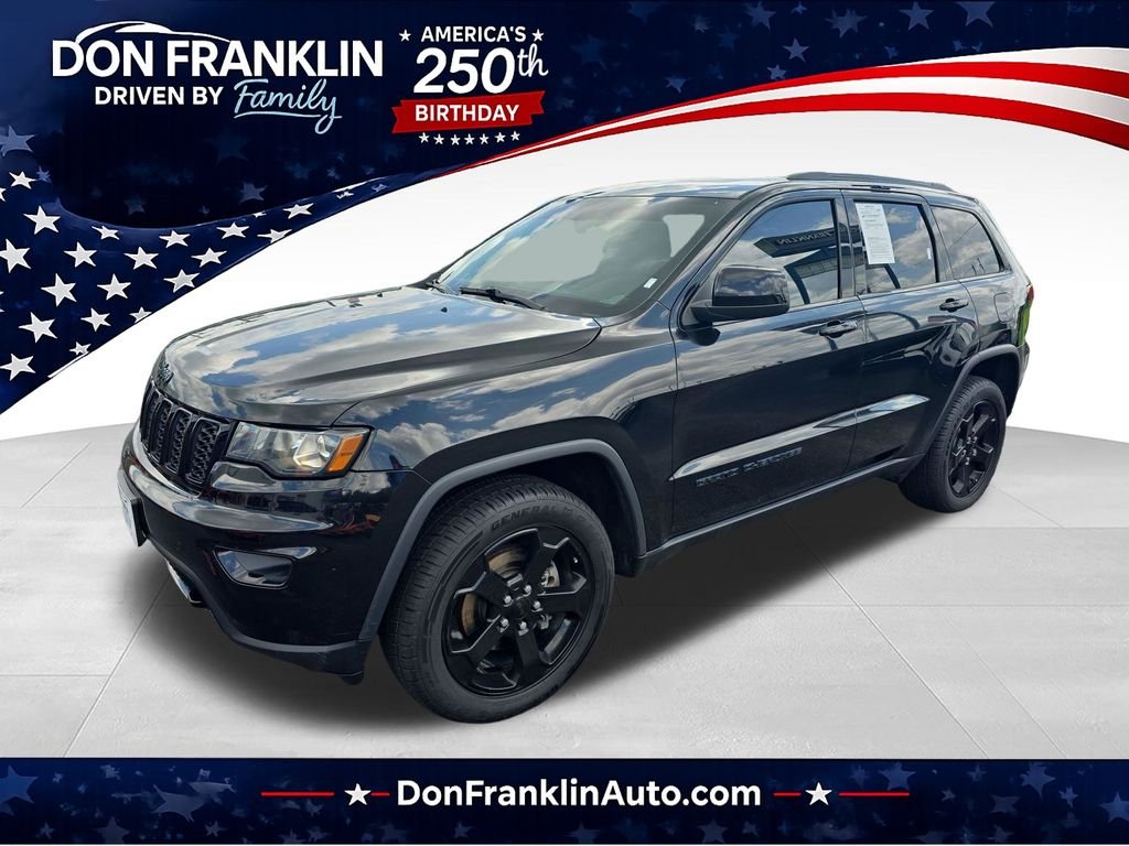 Used 2019 Black Jeep Laredo image 1