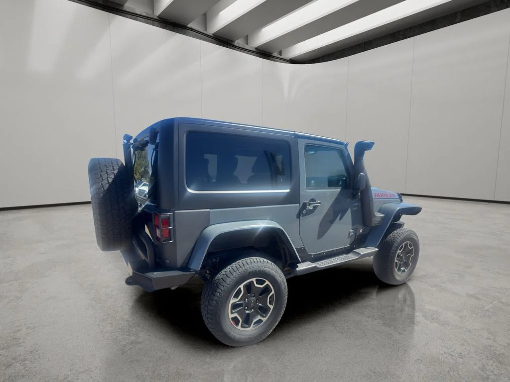 Used 2013  Jeep Rubicon 10th Anniversary image 11