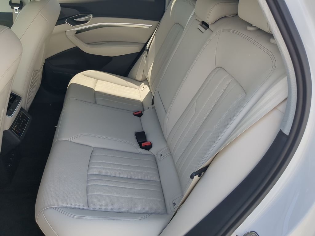Used 2024 White Audi Premium Plus image 18