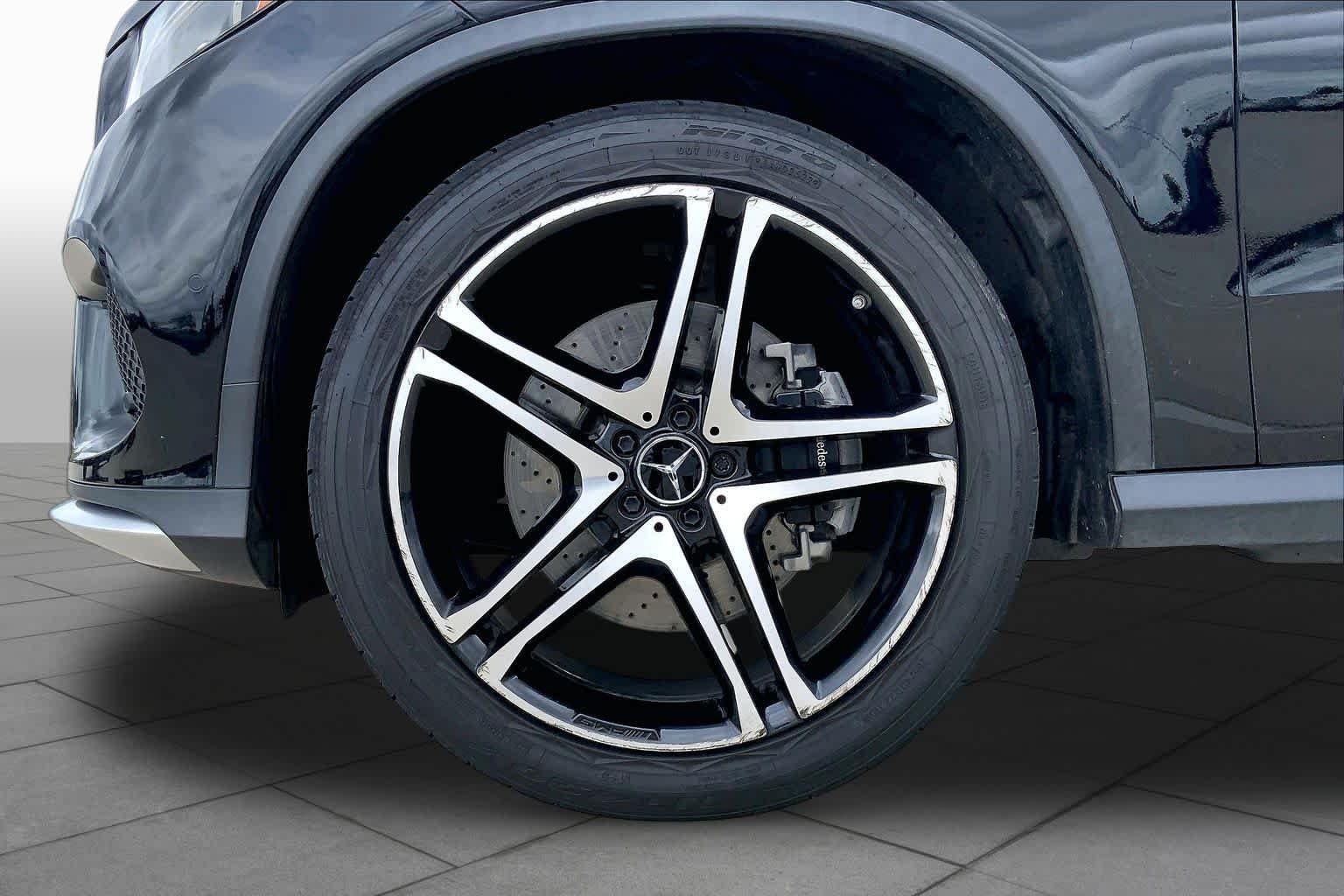 Used 2017 Black Mercedes-Benz AMG® GLE 43 image 11