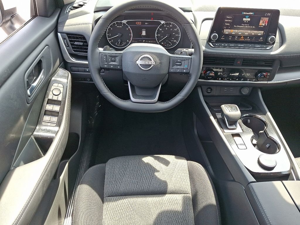 2026 Nissan Rogue — photo 7