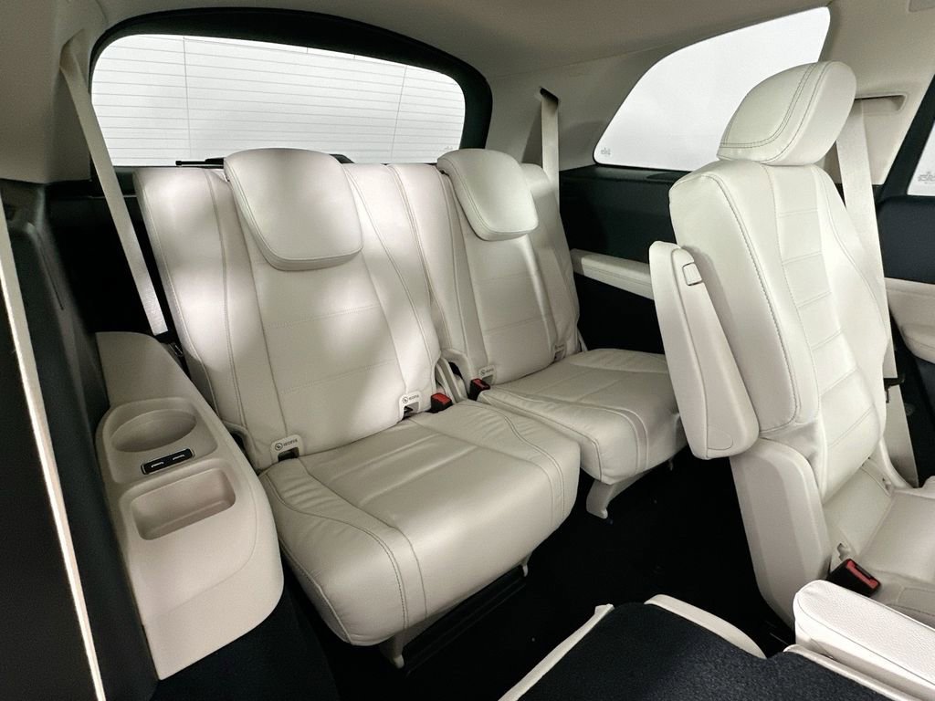 New 2026 Polar White Mercedes-Benz GLS 450 image 70