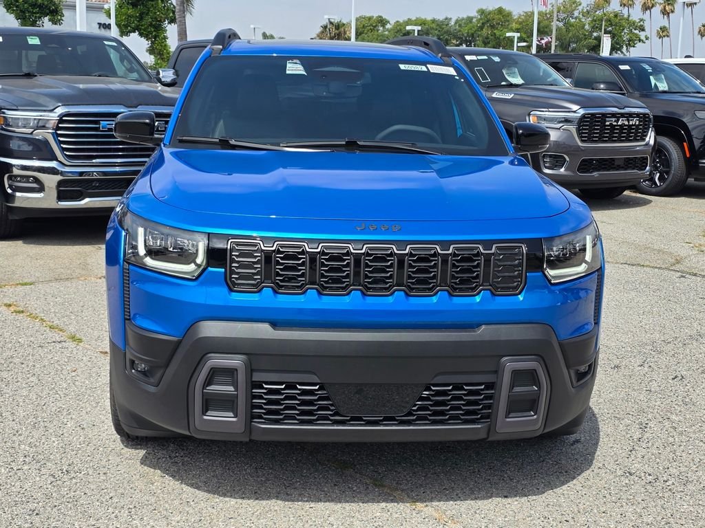New 2026 Hydro Blue Pearl-Coat Exterior Paint Jeep Limited image 2
