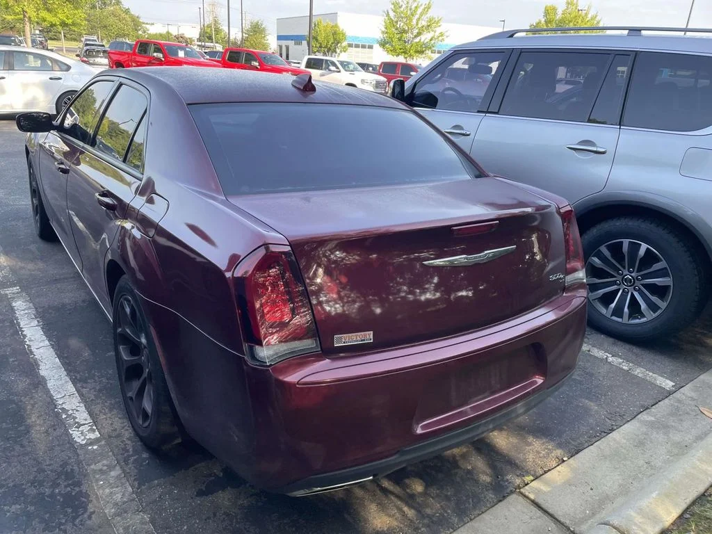 Used 2019 Velvet Red Pearlcoat Chrysler 300S image 4