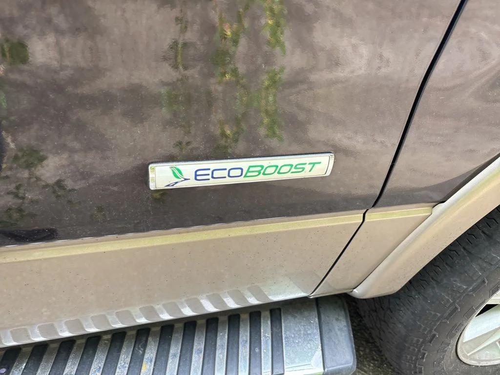 Used 2013  Ford Lariat image 16