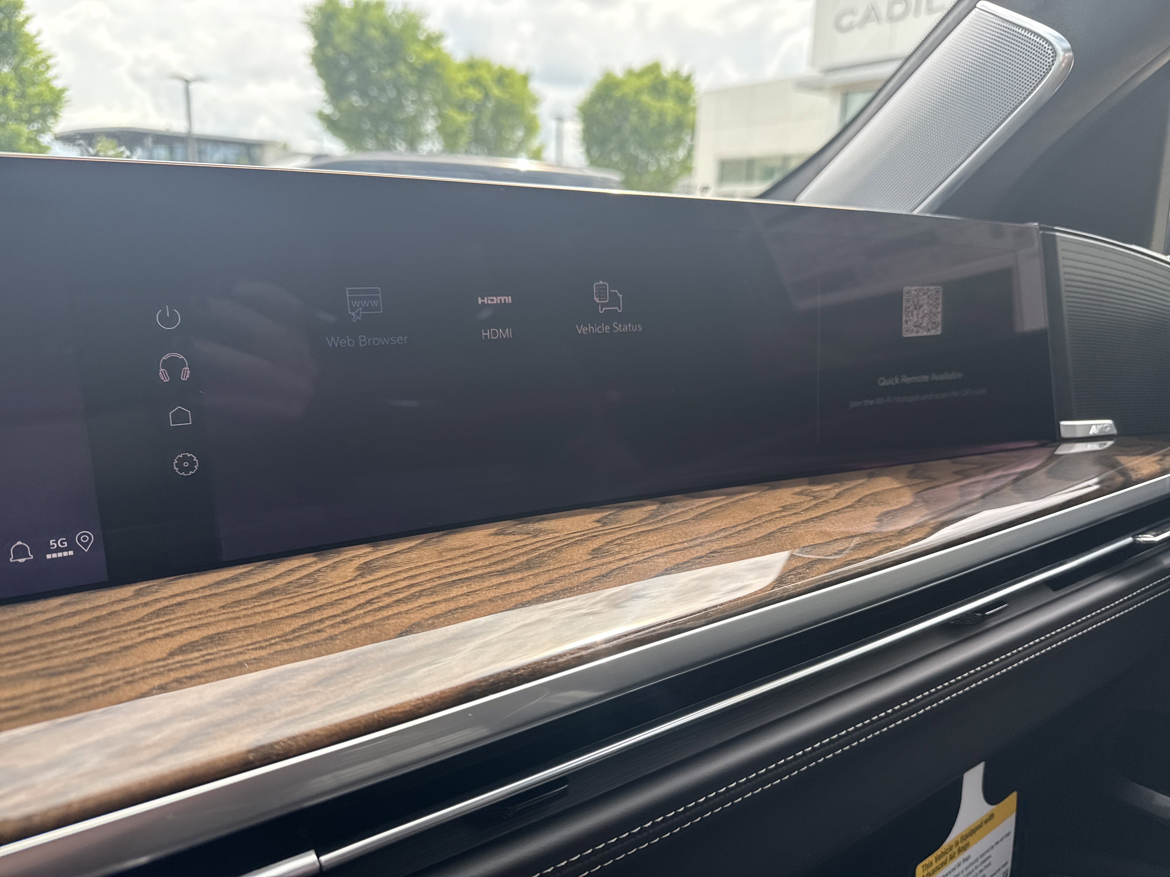 2026 Cadillac Escalade Platinum Luxury - Photo 19