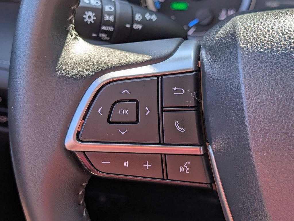 Used 2023 Gray Toyota XLE image 18