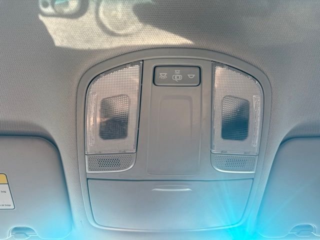 Used 2020 Magnetic Force Metallic Hyundai Value image 23