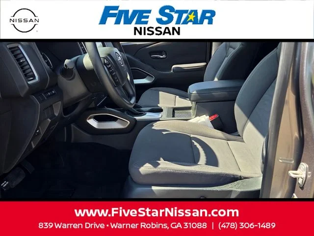 Used 2024 Gray Nissan SV image 5