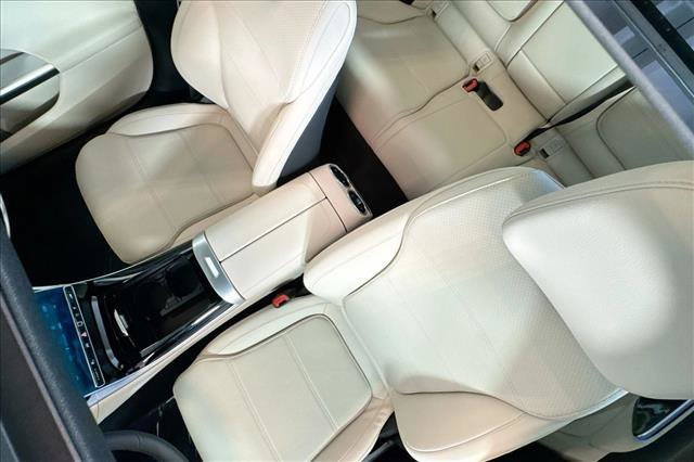 New 2026 Polar White Mercedes-Benz C 300 image 49