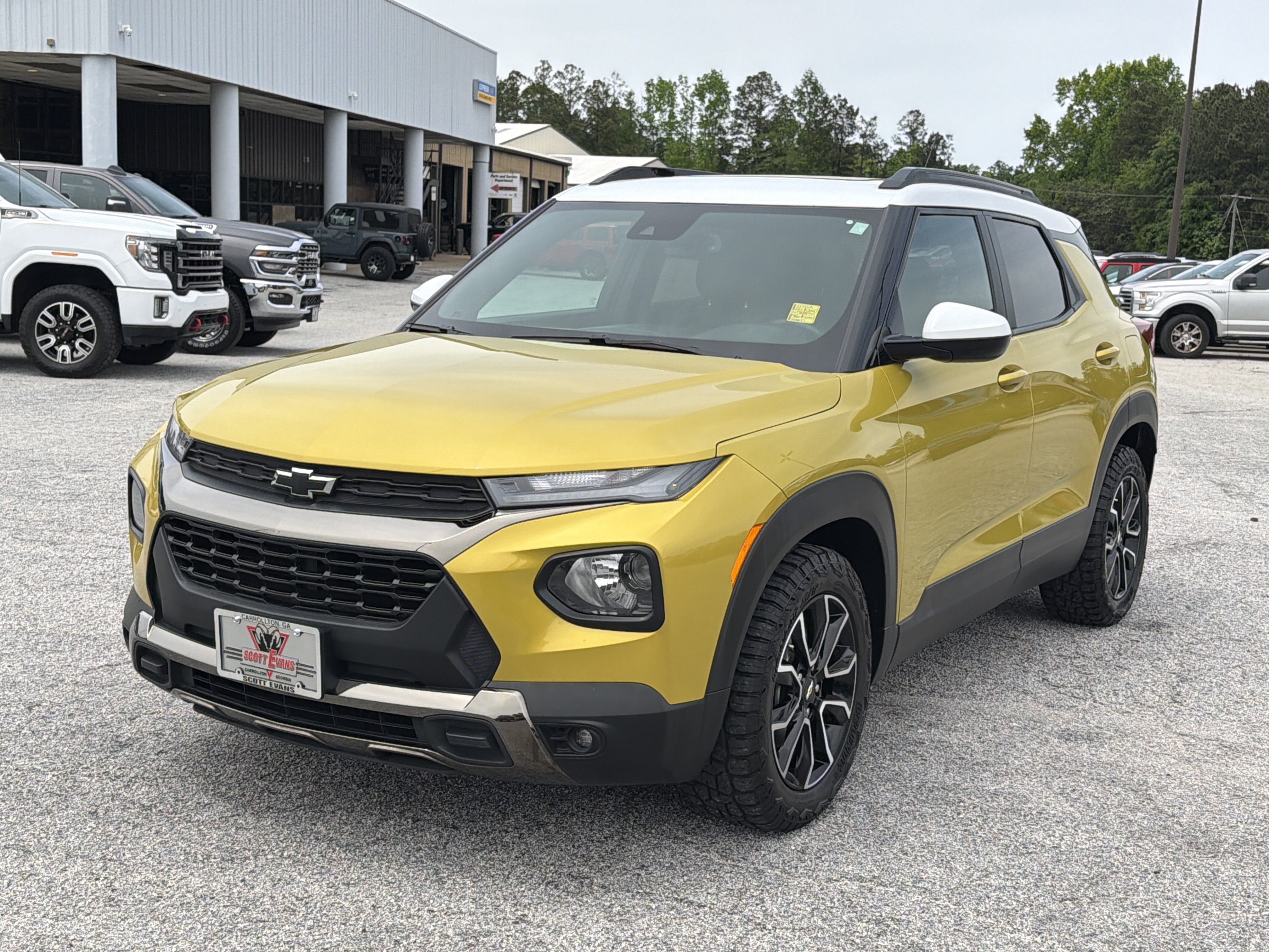 Used 2023 Nitro Yellow Metallic Chevrolet ACTIV image 4