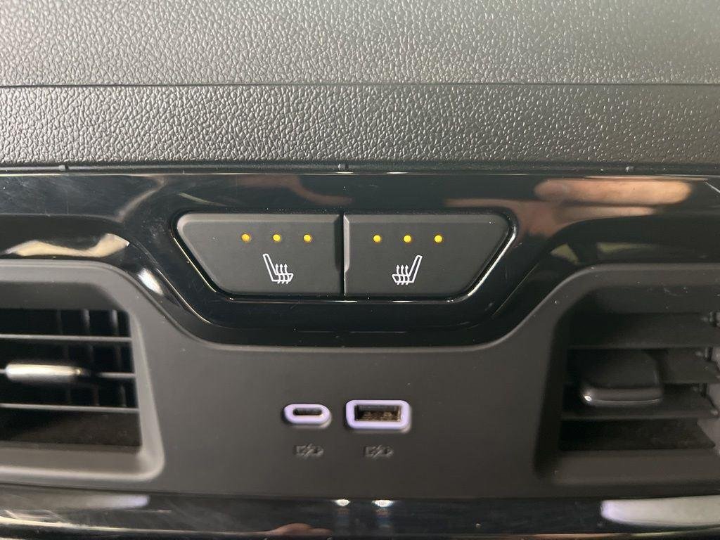 Used 2025 Summit White Chevrolet ZR2 image 24