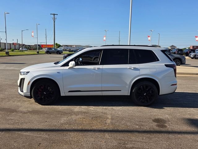 Used 2023 White Cadillac Sport image 4