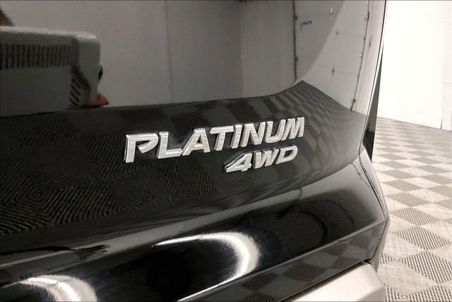2025 Nissan Pathfinder Platinum - Photo 9