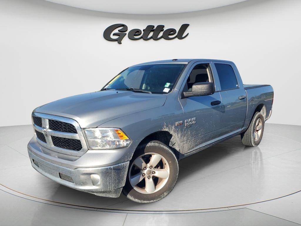 2022 RAM 1500 Classic Tradesman 4x4 Crew Cab 5'7's photo