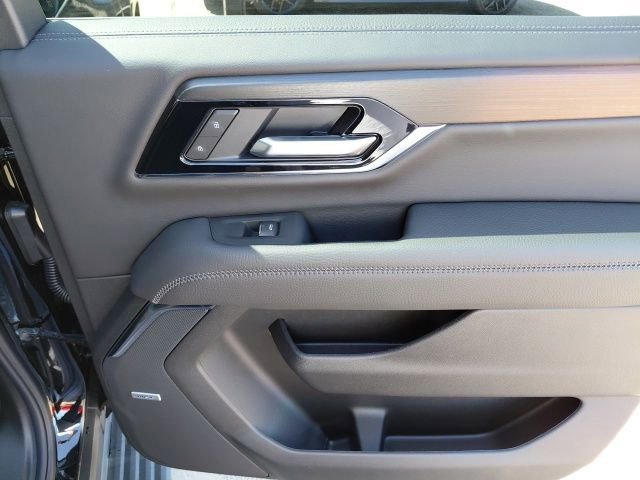 2026 GMC Yukon XL Denali - Photo 32