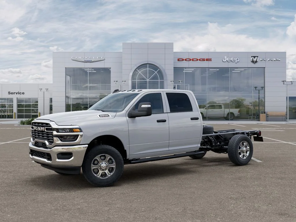 New 2026 Bright White Clear-Coat Exterior Paint RAM Tradesman image 2