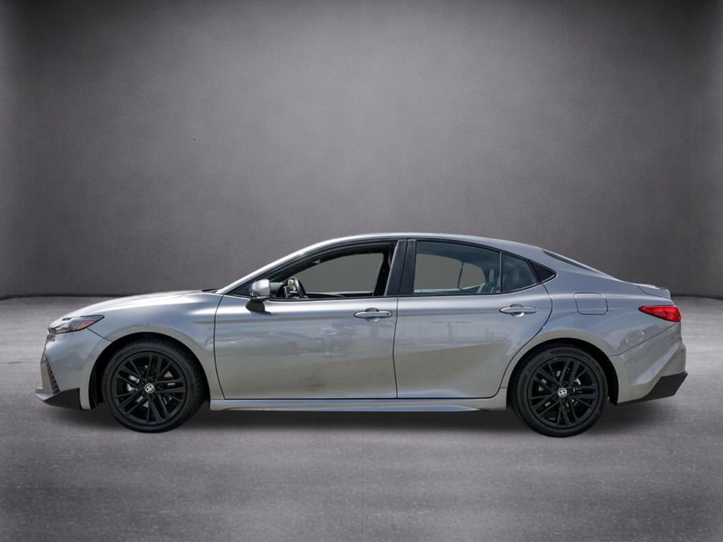 Used 2025  Toyota SE image 8
